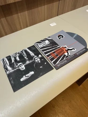 LP Mundo Livre s/a - Por Pouco