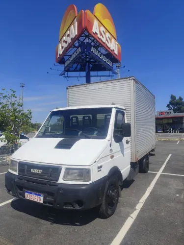 Iveco todo revisado só trabalha
