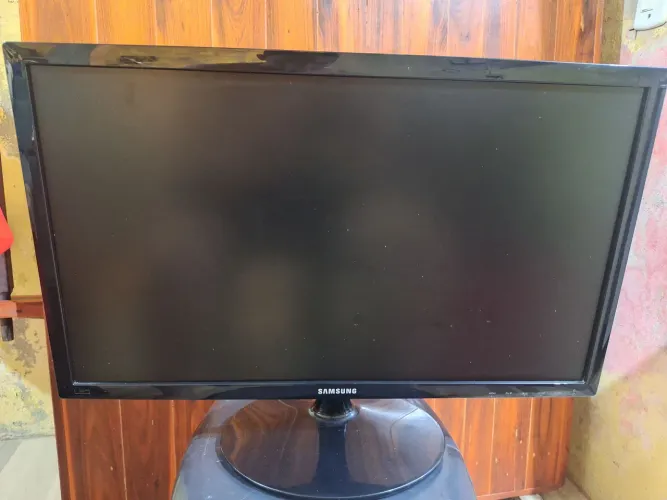 Monitor Samsung 24 polegadas