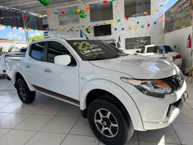 Mitsubishi L200 Triton Sport GL 2.4 Diesel 2023
