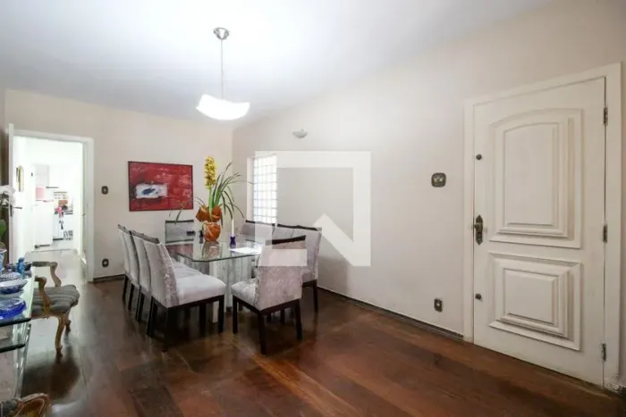 Casa à Venda - Moema, 3 Quartos, 300 m2