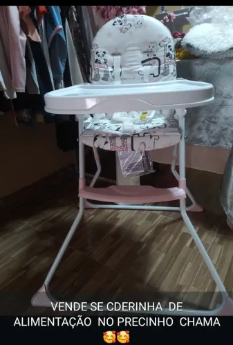 Vendo cadeira de alimentação nova