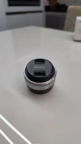 Lente Sony 16mm 2.8