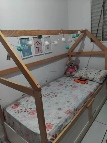 Vende se cama Montessoriana