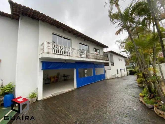 Sobrado de 400m² no Homero Thon em Santo André - SP