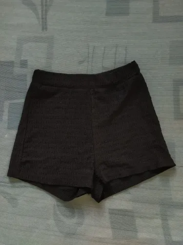 Short feminino preto