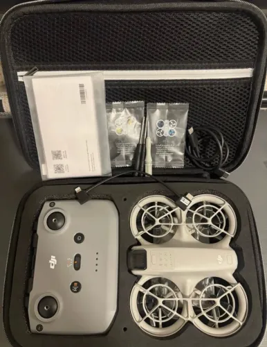 DJI NEO + Combo