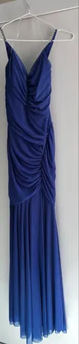 Vestido comprido azul