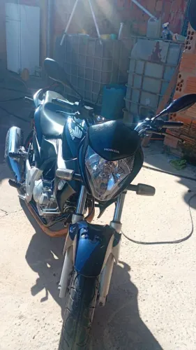 Cb 300 .. 2 dono
