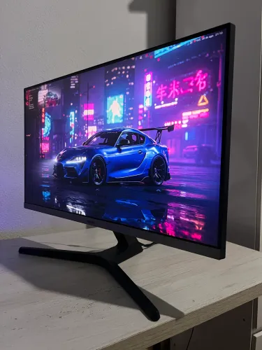 Monitor Samsung 28? 4K UR550