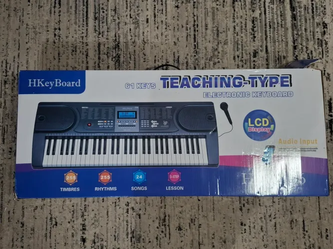 Teclado eletrônico HKeyBoard com 61 teclas