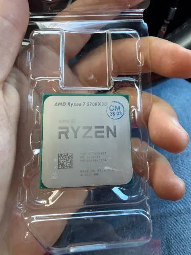 Processador AMD Ryzen 7 5700x3d - Seminovo