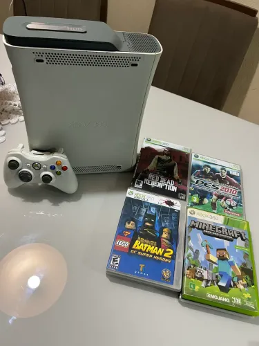 Xbox 360 cartão de 20gb + jogos