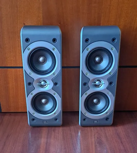 2 Caixas JBL Satélites p/ Home Teather ( SCS300SAT ) - Perfeitas