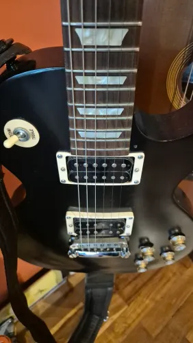Guitarra Gibson Studio Tribute 50