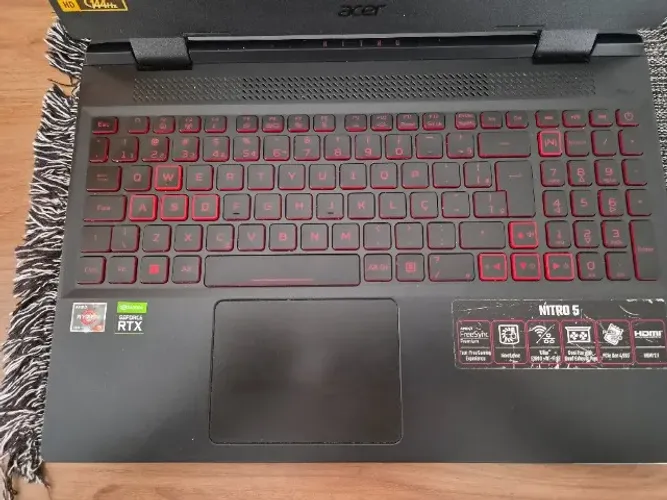 Acer nitro 5 AN515-47-R5SU (para retirada de peças)
