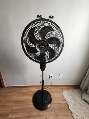 Ventilador de coluna Mallory