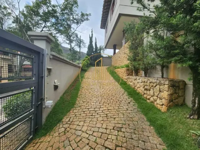 Casa para aluguel, 4 quartos, 2 suítes, Mangabeiras - Belo Horizonte/MG
