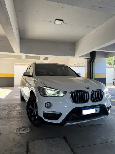 BMW X1 Sdrive 20I X-line 2.0 TB Active Flex 2018