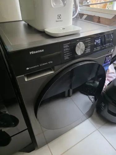 Máquina de Lavar e Secar Integrada NOVA