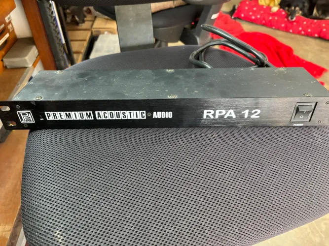 Régua de energia Premium Acoustic Audio RPA 12.