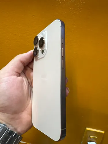 iPhone 16 pro