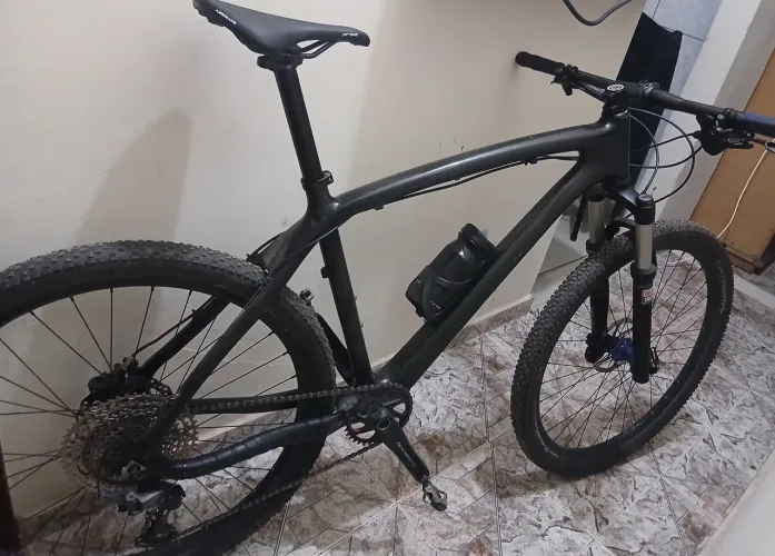 Bicicleta carbono 27,5
