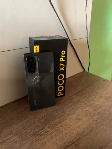 Poco X7 pro em estado de novo 