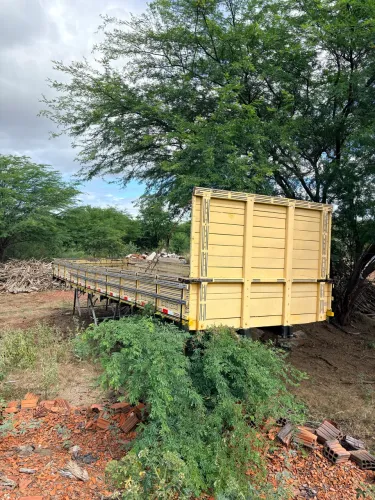 Carroceria de Caminhão Trucado 