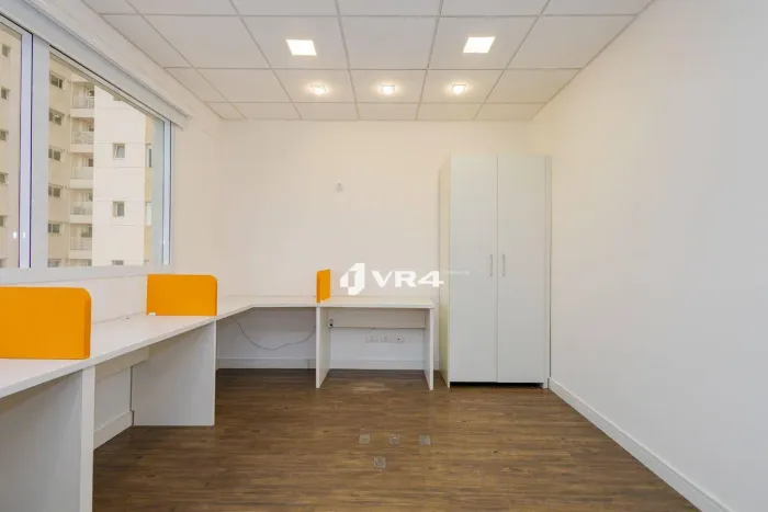 Sala Comercial com 69m² para alugar por R$4.300/mês - Mossunguê - Curitiba/PR - Curitiba