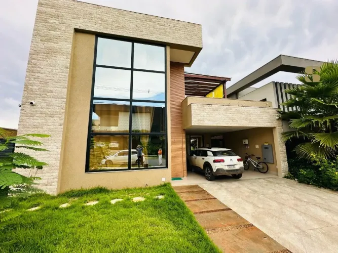 Condomínio Villa Jardim, Sobrado para venda possui 237m² com 1 quarto em Cuiabá/MT