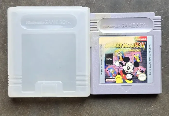 Mickey Mouse V Magic Wands Game Boy Original com Case