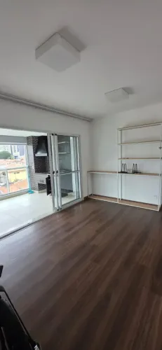 Apartamento Padrão possui 75 metros quadrados com 2 quartos em Vila Mariana - São Paulo -