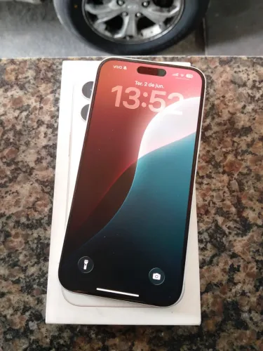 iPhone 16 Plus