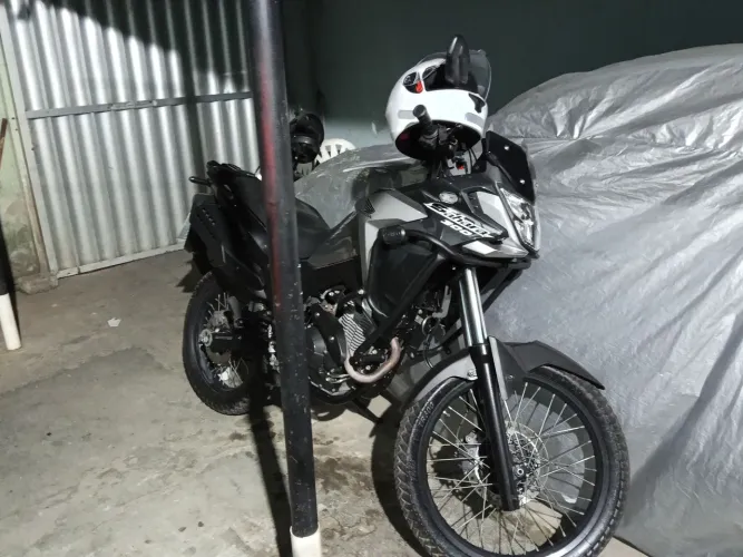 Moto bem conservada