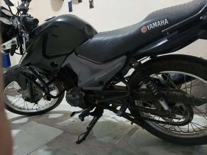 Moto toda revisada,no ponto de tranferir