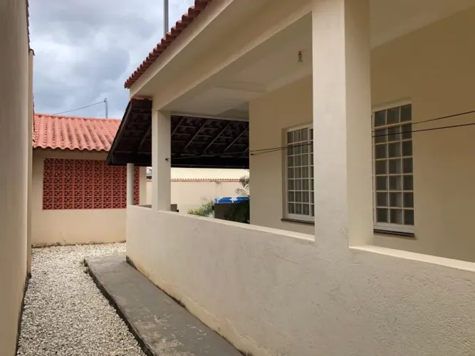 Vendo uma linda casa.