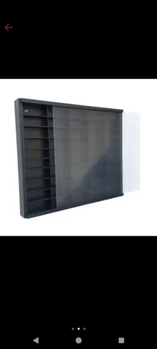 Expositor para 50 nichos na escala PRETO com tampa em acrílico