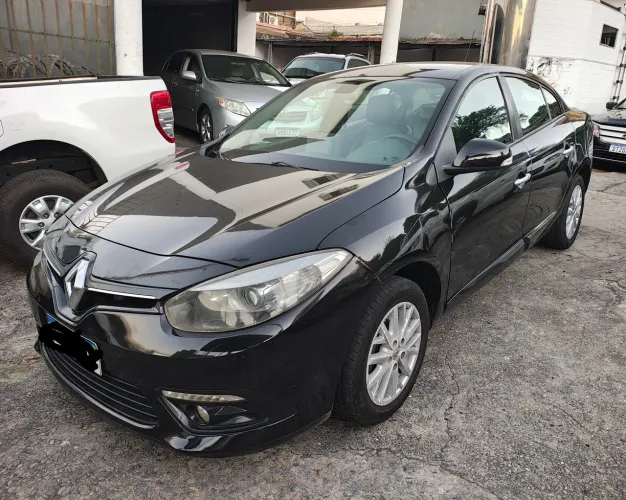 Renault Fluence Sed. Dynamique 2.0 16V Flex Aut. 2015