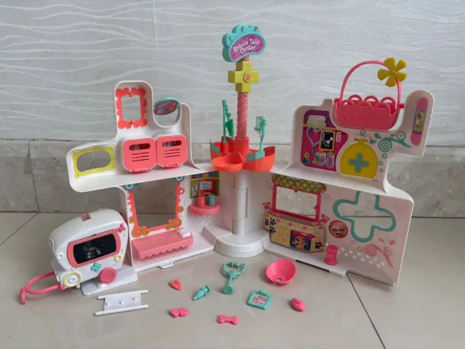 Brinquedo Littlest Pet Shop Rescue Tails Center