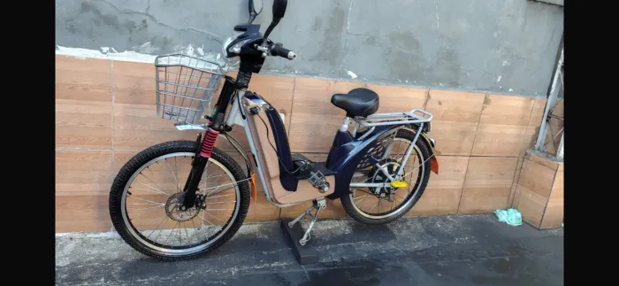 Bicicleta elétrica Novíssima