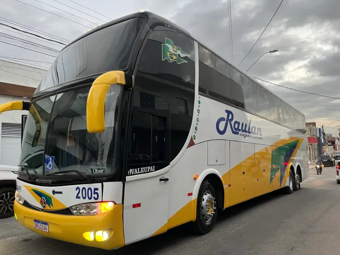 VENDO OU TROCO LD SCANIA 2005