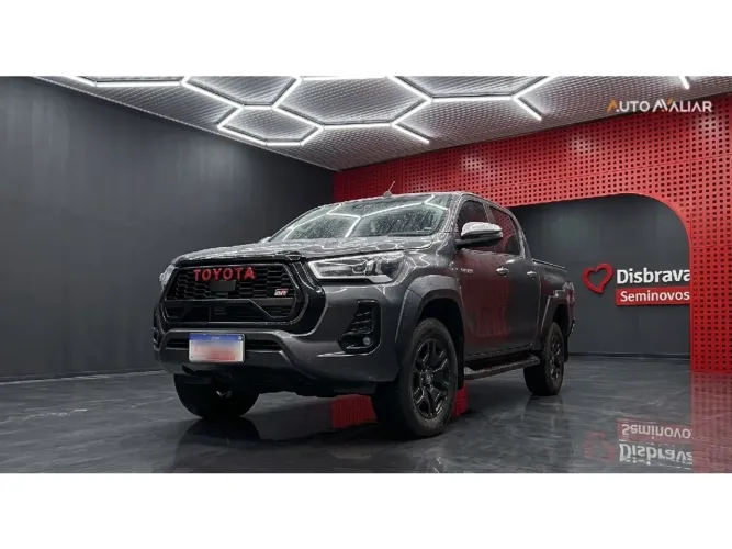 Toyota Hilux CD SRX 4X4 2.8 TDI 16V Diesel Aut. 2022