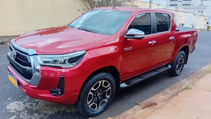 Toyota Hilux CD SRX 4X4 2.8 TDI 16V Diesel Aut. 2017