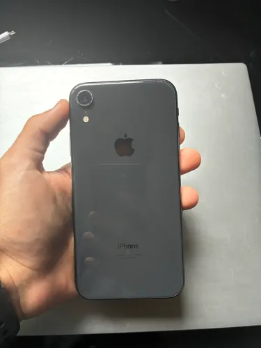 Iphone XR com tela ruim
