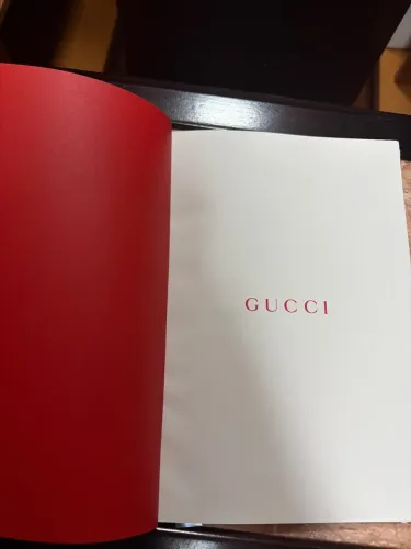 Caderno Gucci
