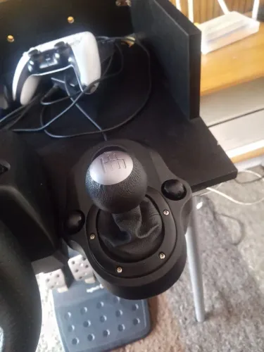 Logitech G29