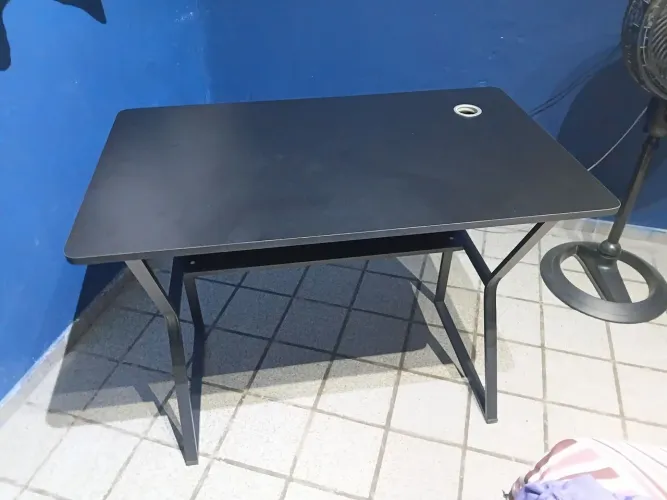 Mesa Gamer Compacta