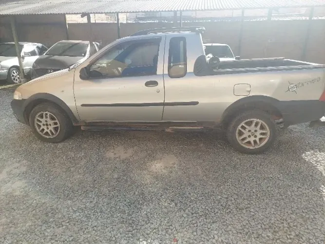 Fiat Strada Adventure 1.6 MPI 16V CE 2002