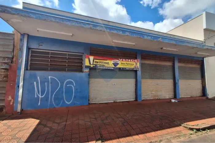 "Centro de Sertãozinho: 375 m² de potencial esperando quem sabe enxergar"